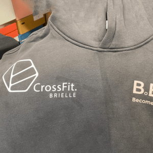 Bedrukken van Kleding met logo of tekst │Logo bedrukking Cross Fit Brielle